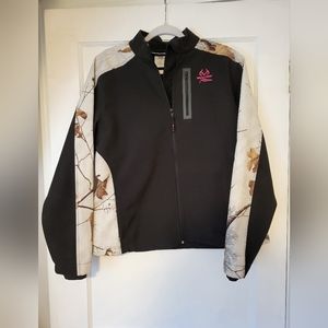 Real tree soft shell jacket